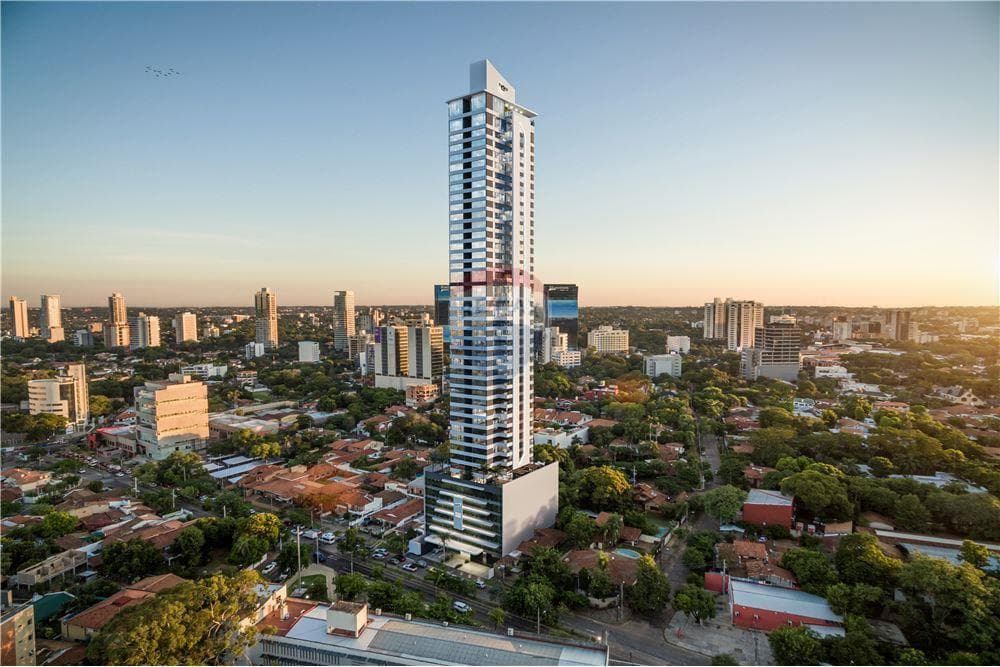 Penthouse en el edificio más alto de asuncion