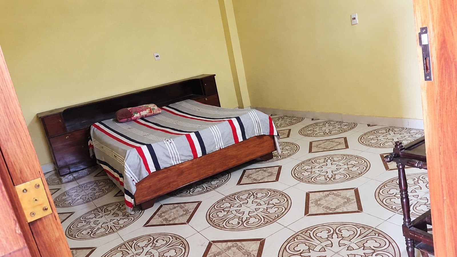 En venta casa quinta en la ciudad de aregua, foto 3