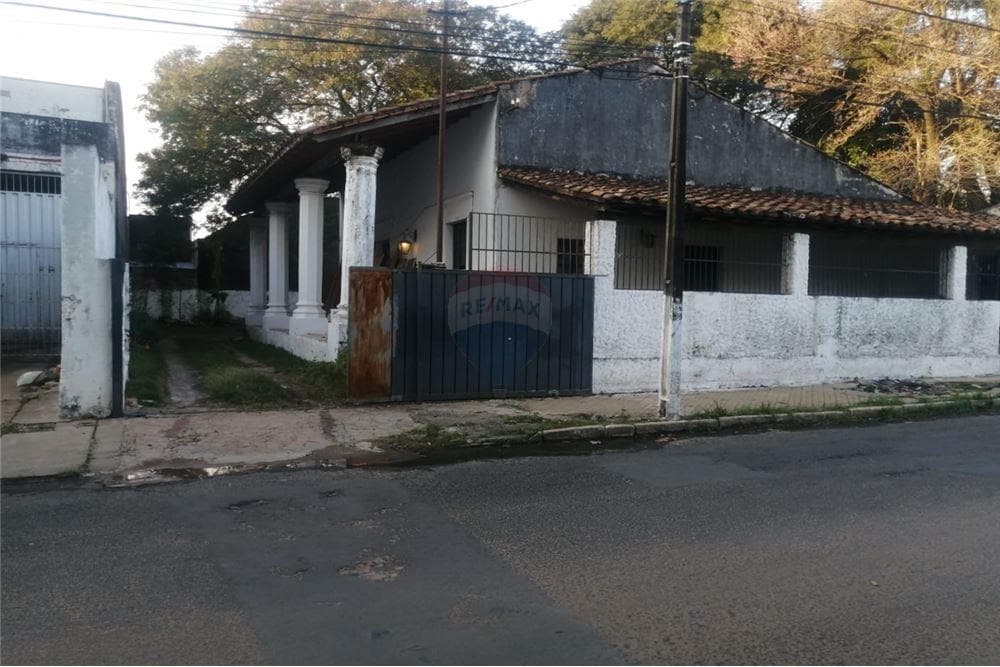 Amplio terreno en barrio Jara a pasos de general santos y artigas — foto 3