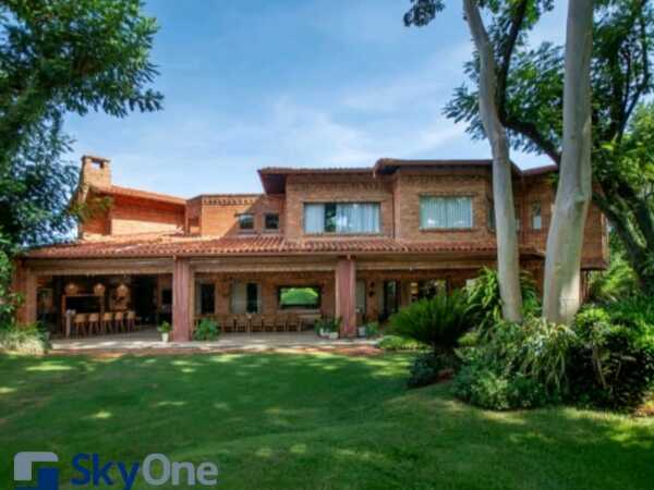Imponente residencia en condominio cerrado!!, foto 2