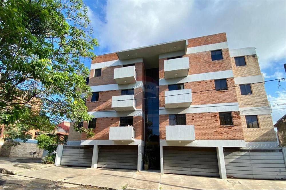 Vendo departamento en asuncion barrio Jara