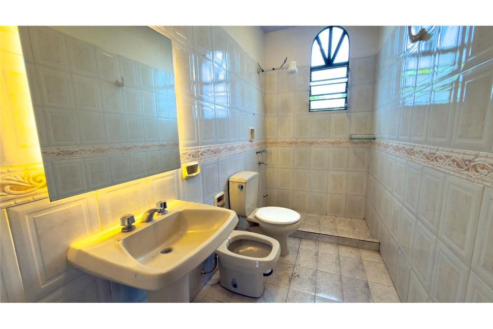 Hermosa casa en lambare, foto 4