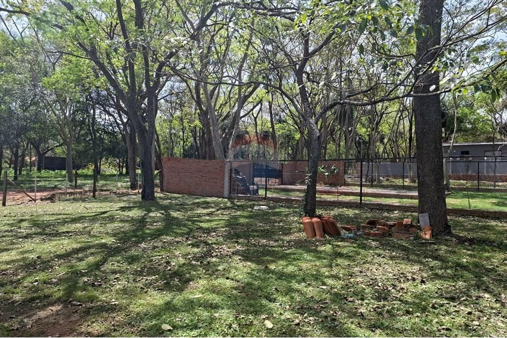 Terreno - Venta - San Bernardino, Paraguay