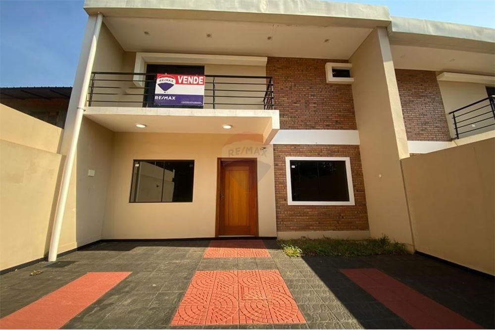 Duplex a estrenar Luque Bº Laurelty