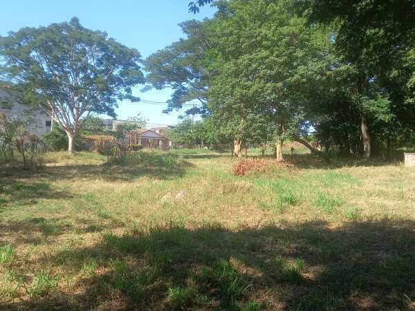Vendo terreno de 3500 m2 en Mariano Roque Alonso inmejorable ubicacion
