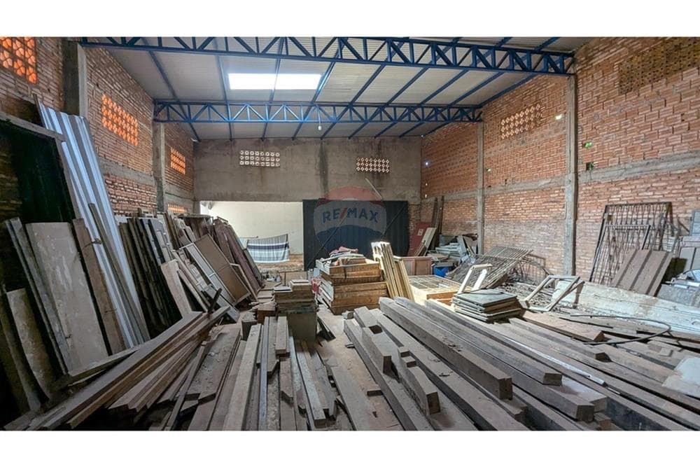 depósito en San Lorenzo, foto 3
