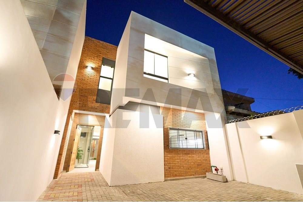 Duplex - Venta - Villa Morra, Paraguay