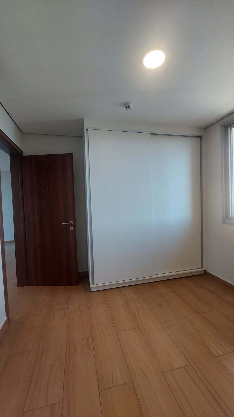 Departamento a Estrenar en ALQUILER - Barrio Mburucuya - Avda Molas López — foto 5