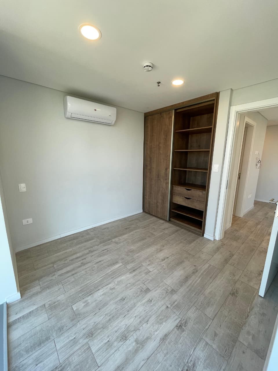 Dpto de 1 dormitorio en el edificio único - molas lópez, foto 4
