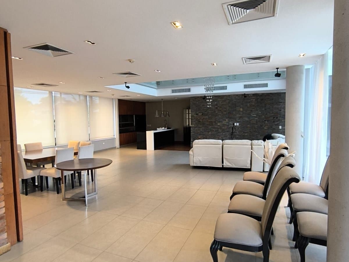 Residencia exclusiva de 3 niveles en Villa Morra!!!, foto 4
