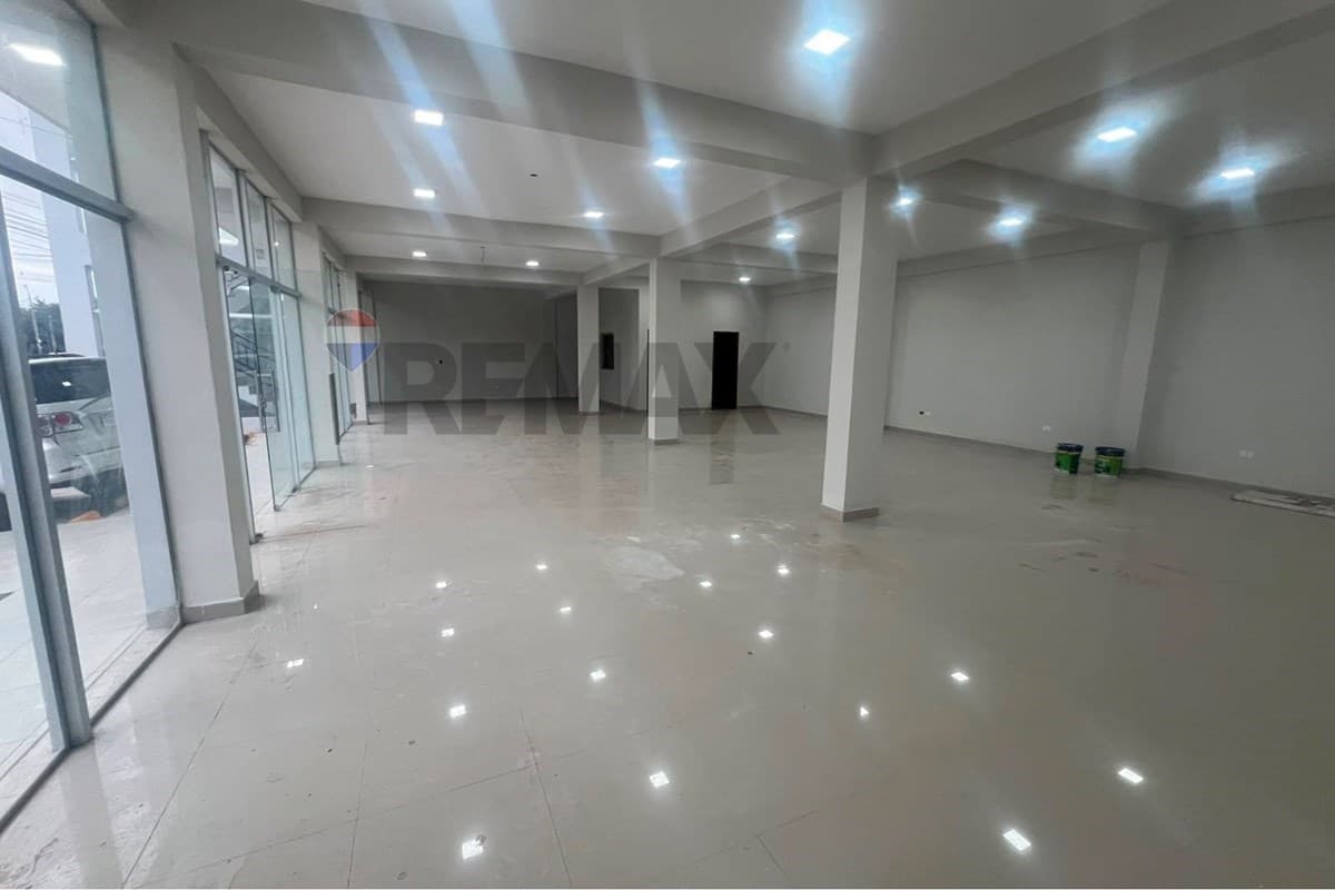 Local Comercial - Alquiler - Limpio, Central, Paraguay, foto 1