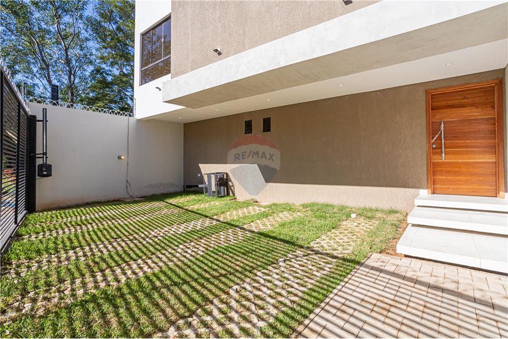 Duplex en San Lorenzo, foto 2