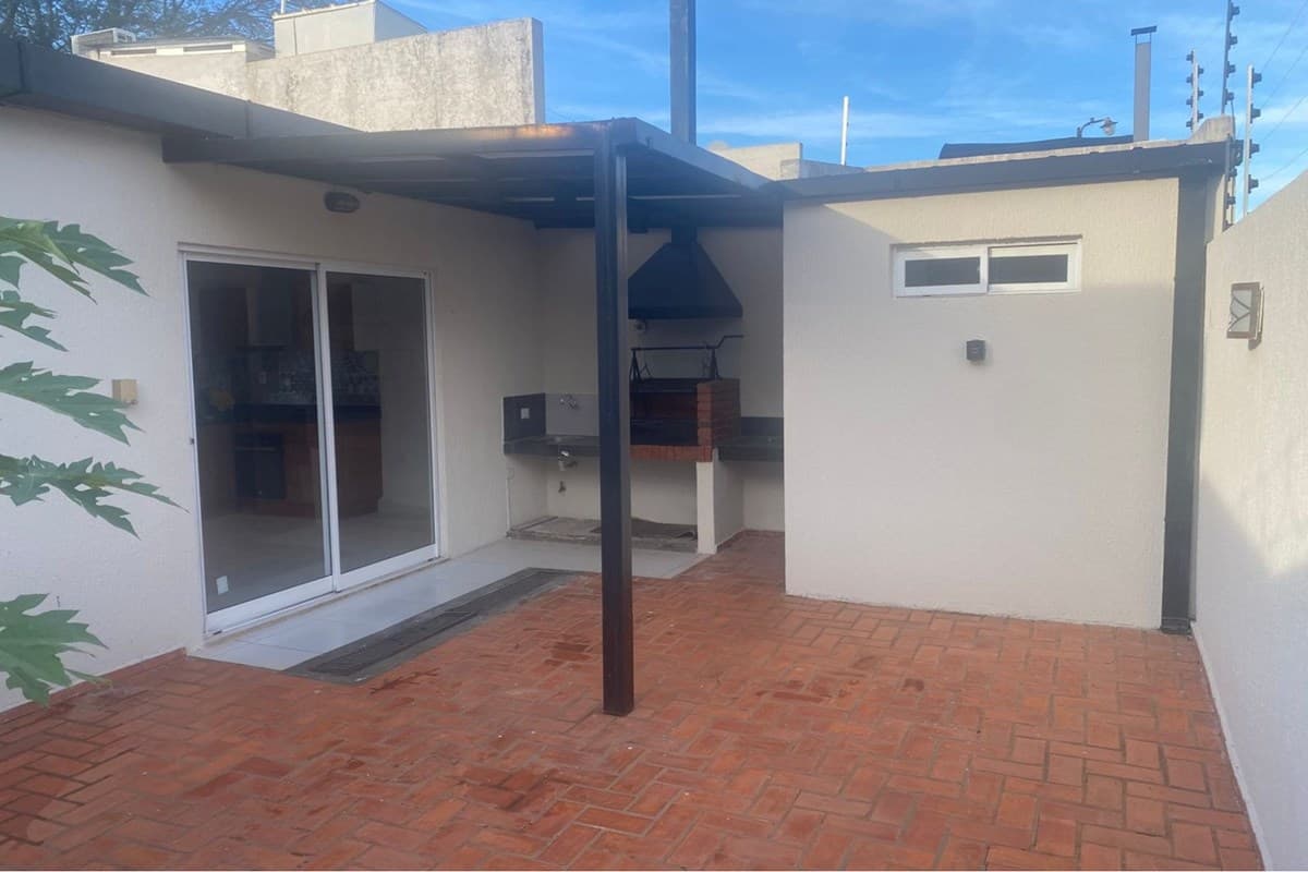 Casa-venta-San José Obrero Casi San Blas, Limpio, Central, foto 3