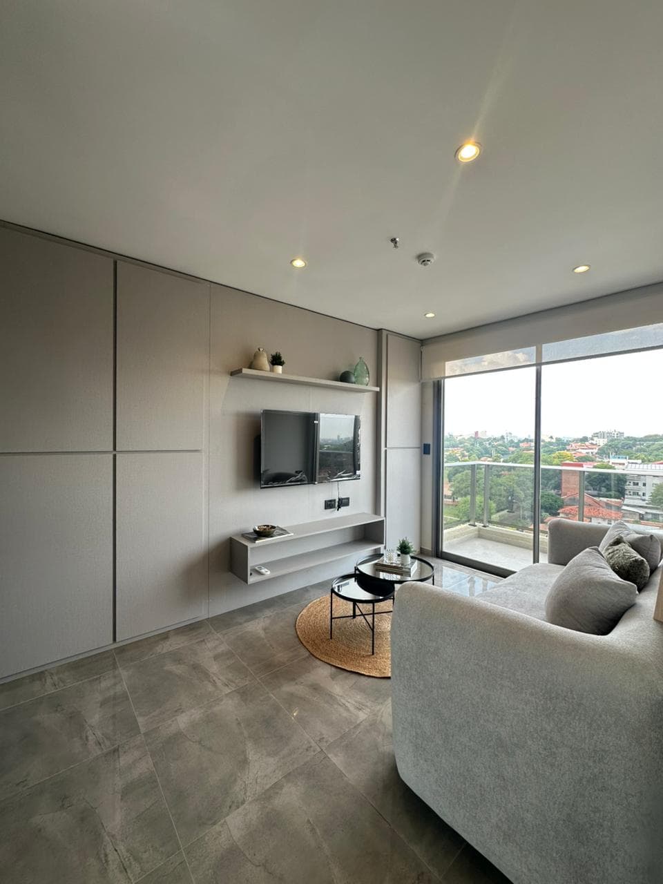 – Departamento 1 Dormitorio– Avda Molas López- Mburucuyá, foto 4