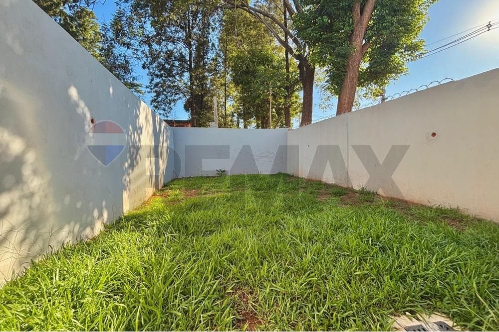 Casa - Venta - Ñemby, Central, Paraguay — foto 4