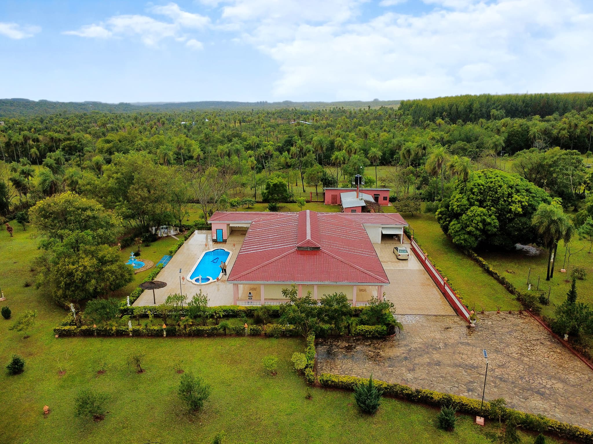 Piribebuy, paso jhu - mansión del arpa - usd 570.000 negociable, foto 3