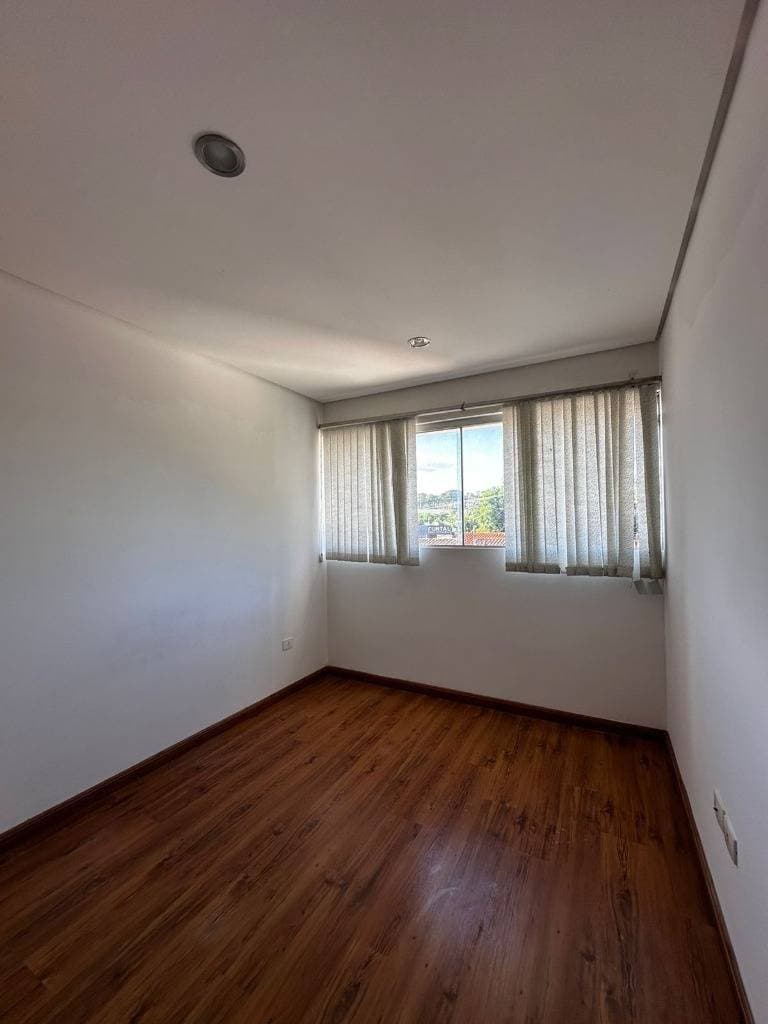 Hermoso Triplex-santisima Trinidad — foto 5