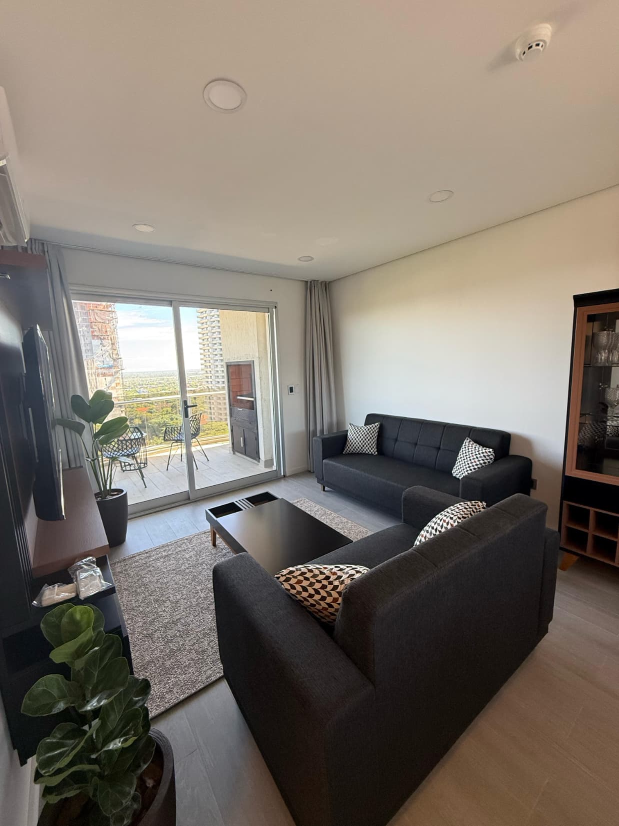 Hermoso departamento amoblado de dos dormitorios — foto 4