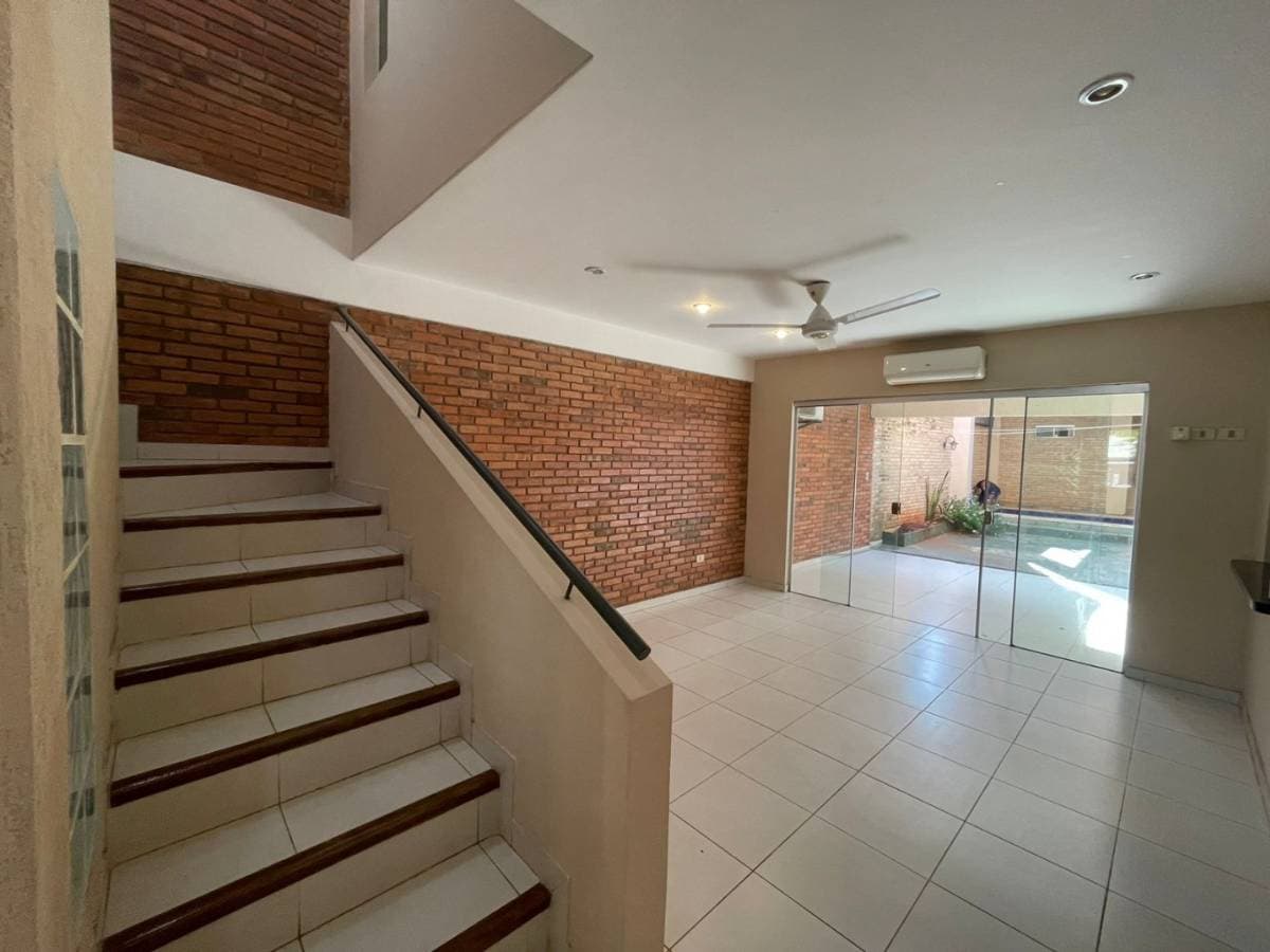 Amplio duplex zona cit — foto 3