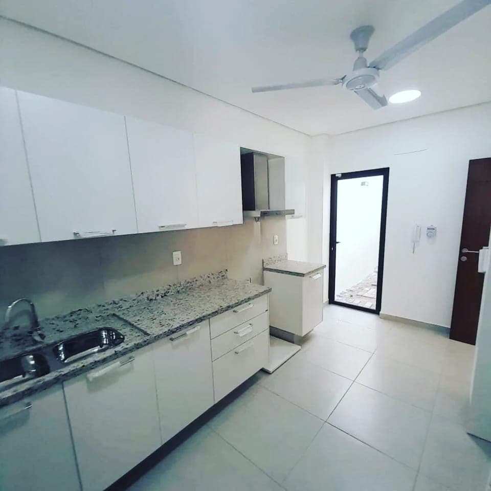 Duplex a estrenar en Luque zona conmebol — foto 4