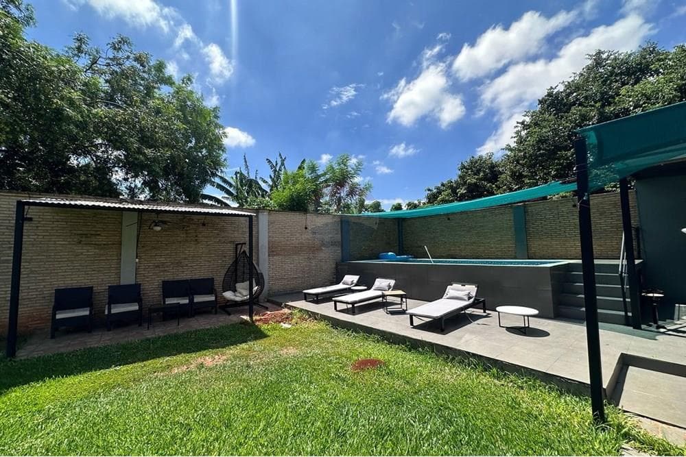 Moderna casa con piscina bo. Los nogales, foto 3