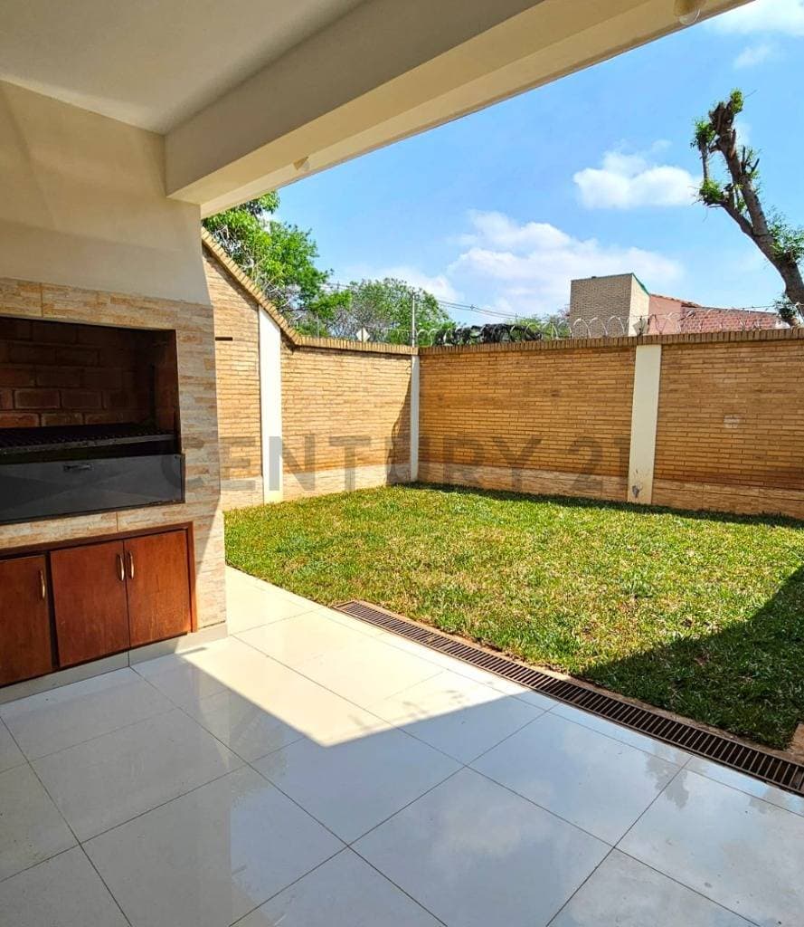 En alquiler duplex de 3 dormitorios Zona Rakiura Luque, foto 5