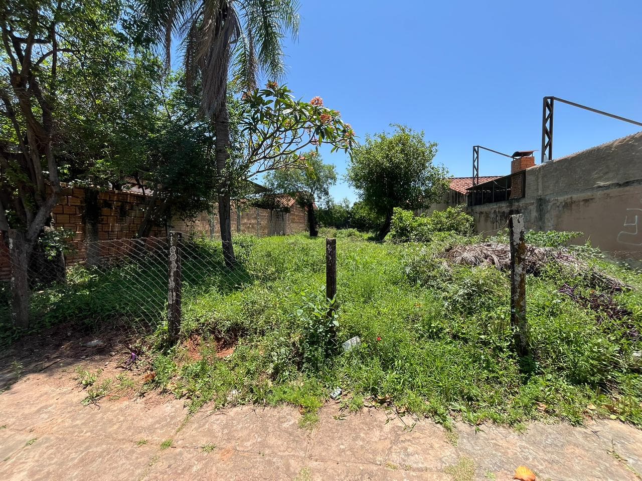 Terreno en barrio santa maria, foto 2