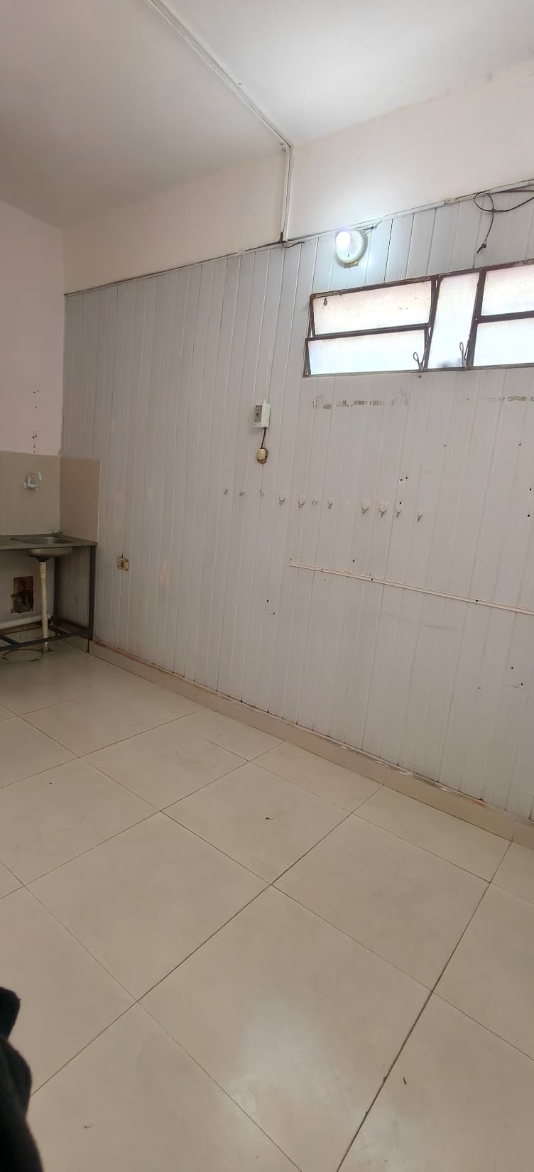 Salón comercial en barrio san vicente, foto 3