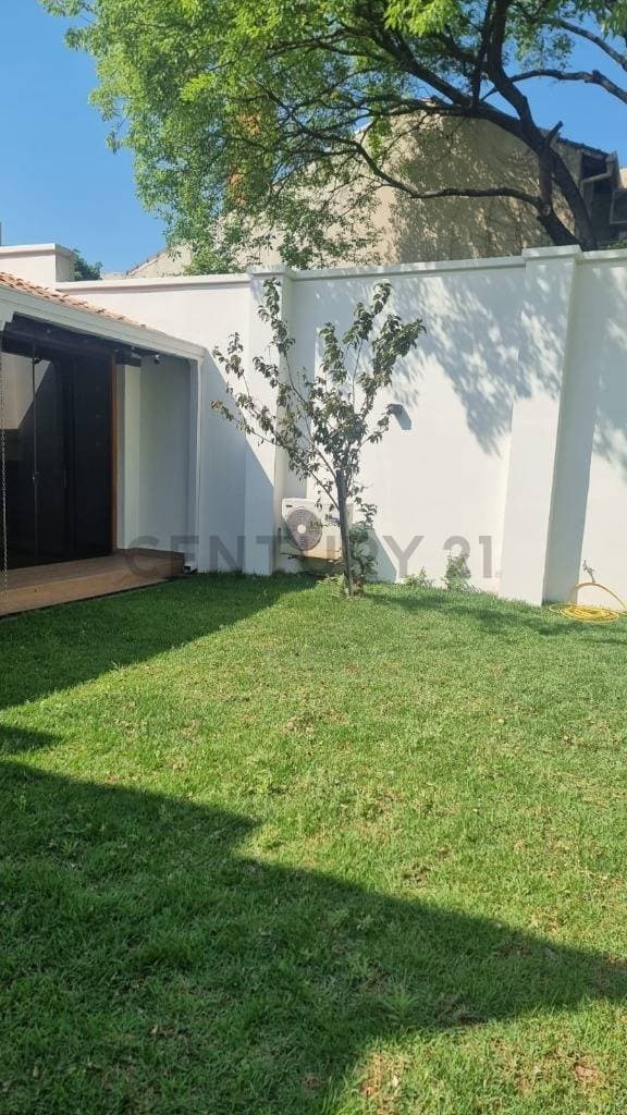 De Casa En Mburicaó, Asunción, foto 5