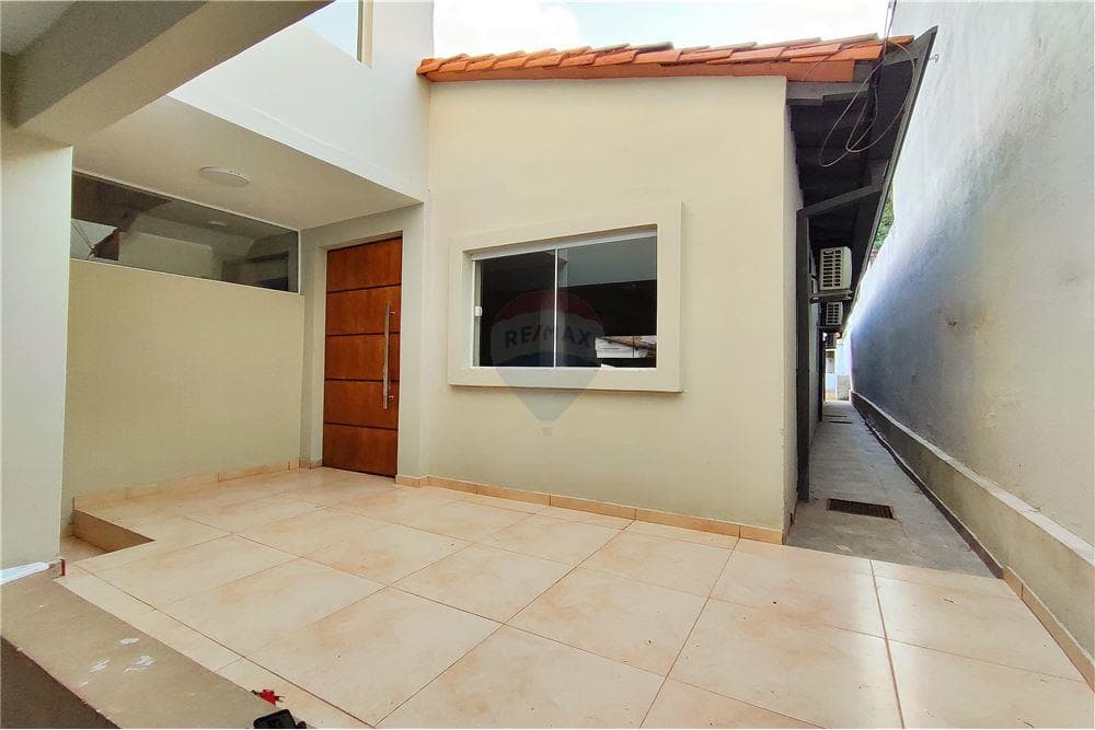 Hermosa y Amplia Casa con 5 Dormitorios en San Vicente Reactivada a Nueva, foto 3