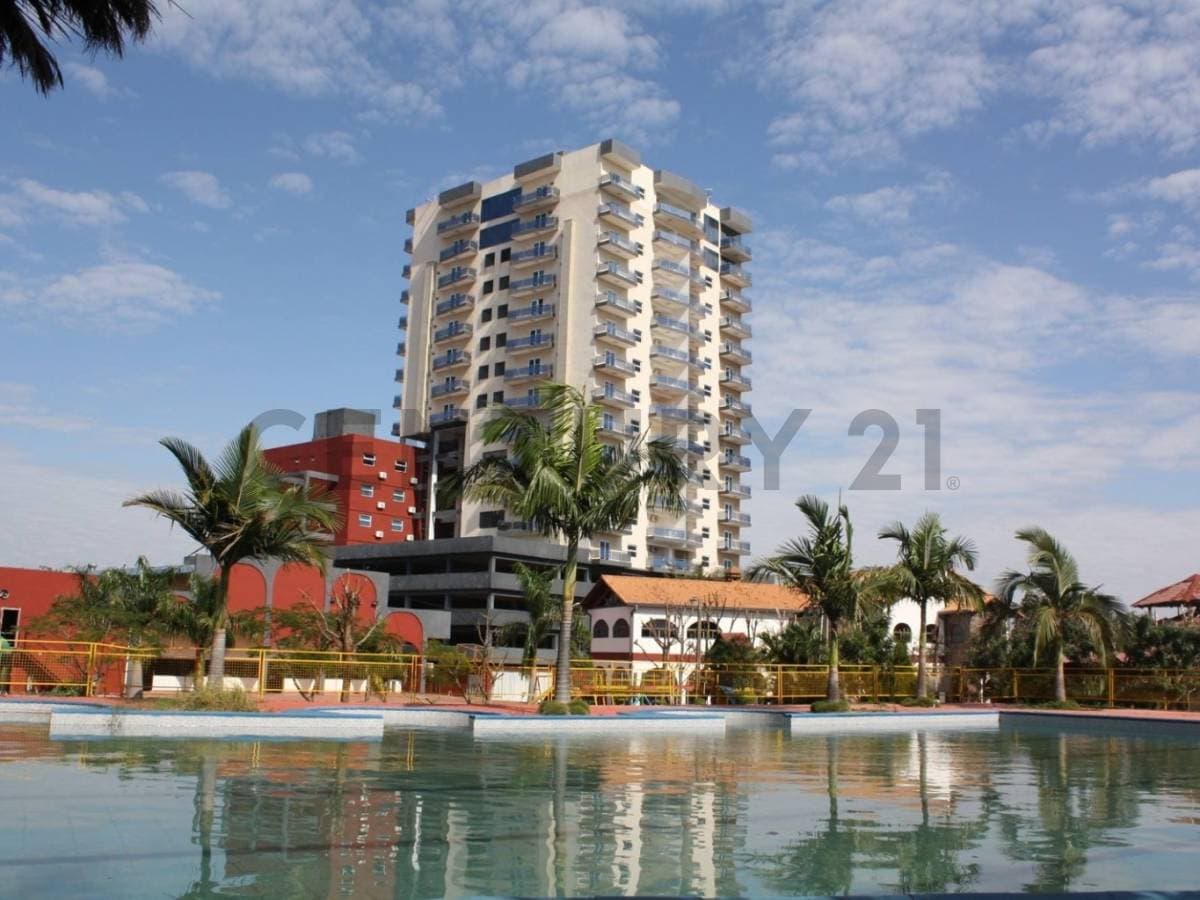 Amplio departamento en venta con vista en encarnacion