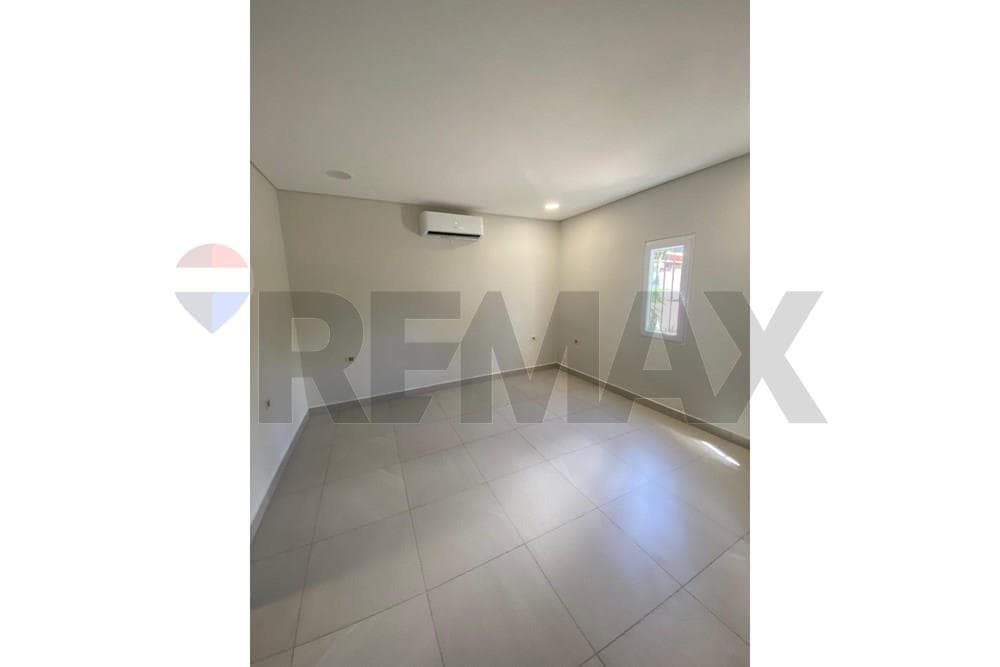 Chalet - Alquiler - Lambaré, Central, Paraguay, foto 3