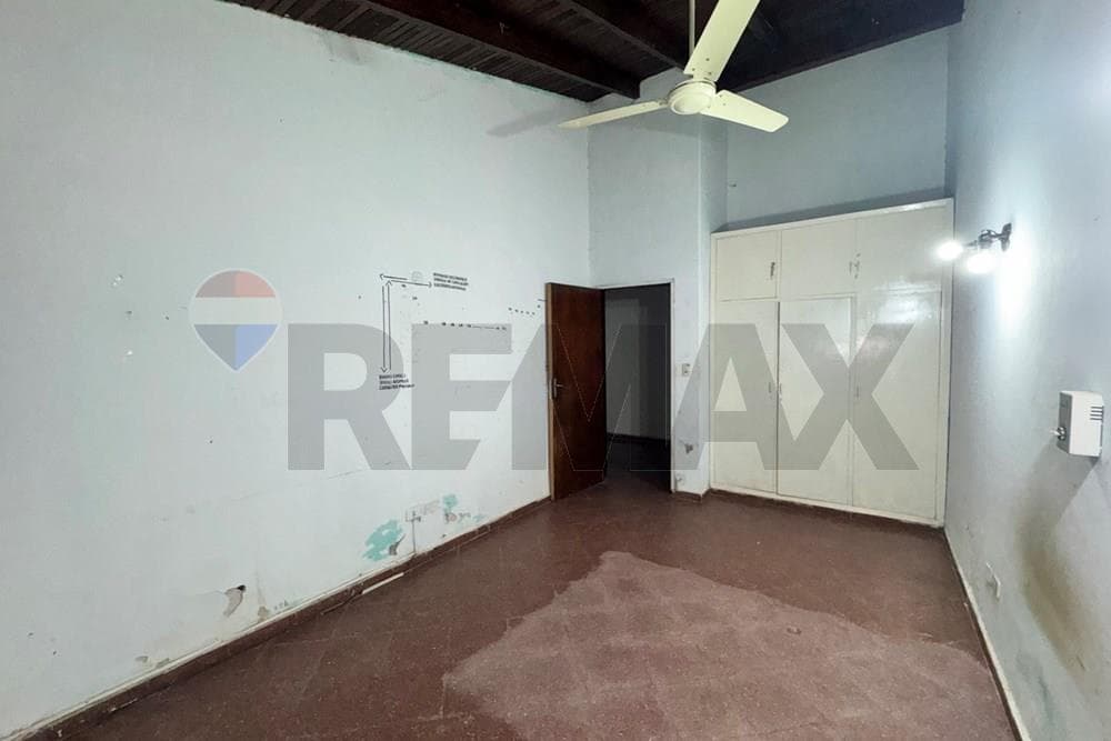 Casa en lambare zona canal 13, foto 3