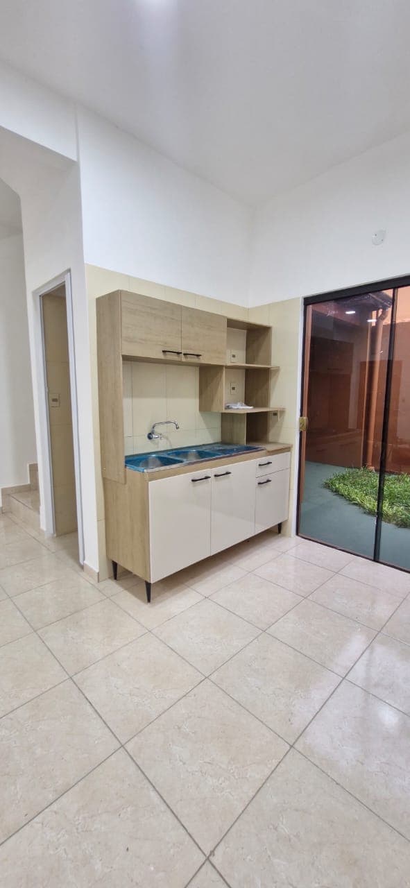 Dúplex de 2 dormitorios en condominio mediterraneo Ñemby, foto 4