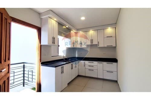 Casa-Venta-PY Central Luque — foto 4