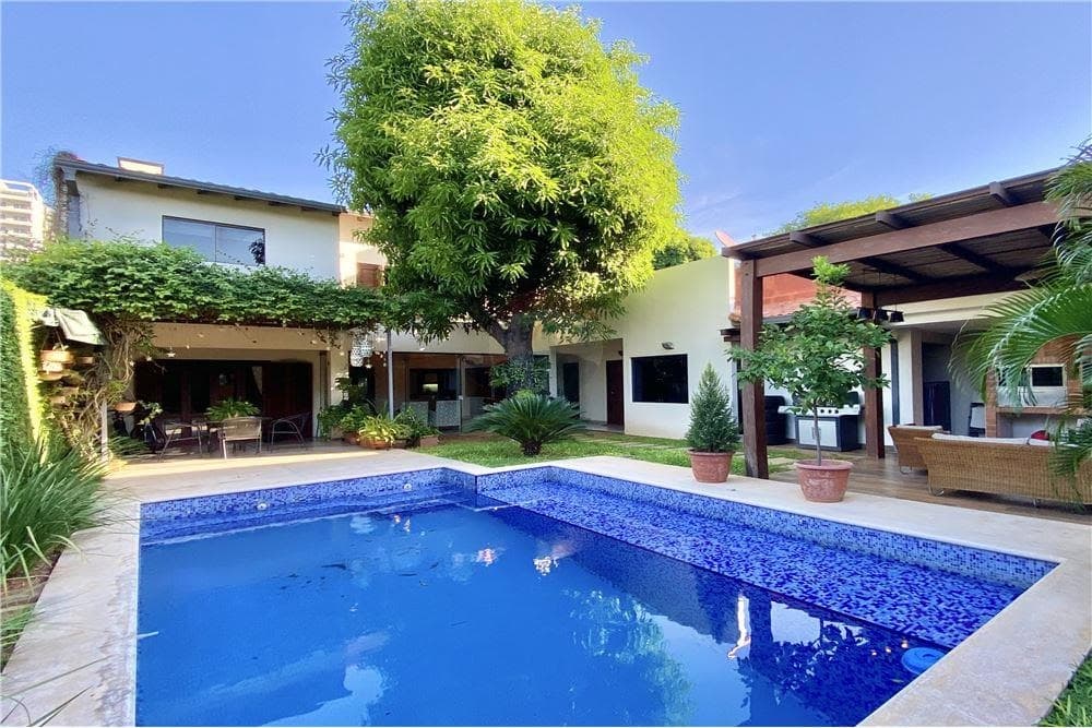 Vendo casa en ycua sati