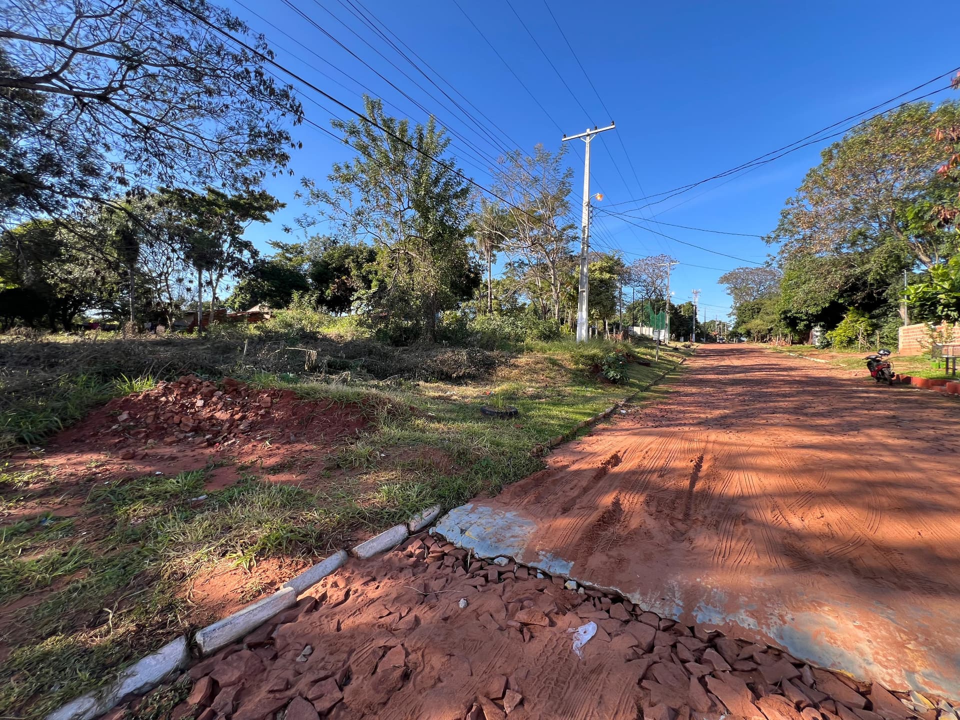 Terreno en Ñemby de 1.040m2, ideal para inversion 23x44 399,000,000 ₲, foto 3