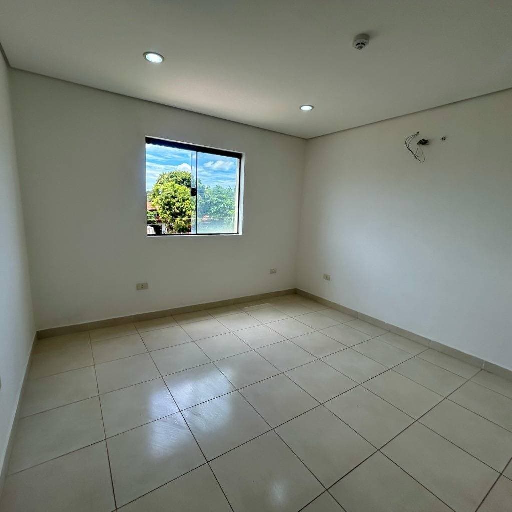 Departamentos en Luque jardín de oro — foto 5