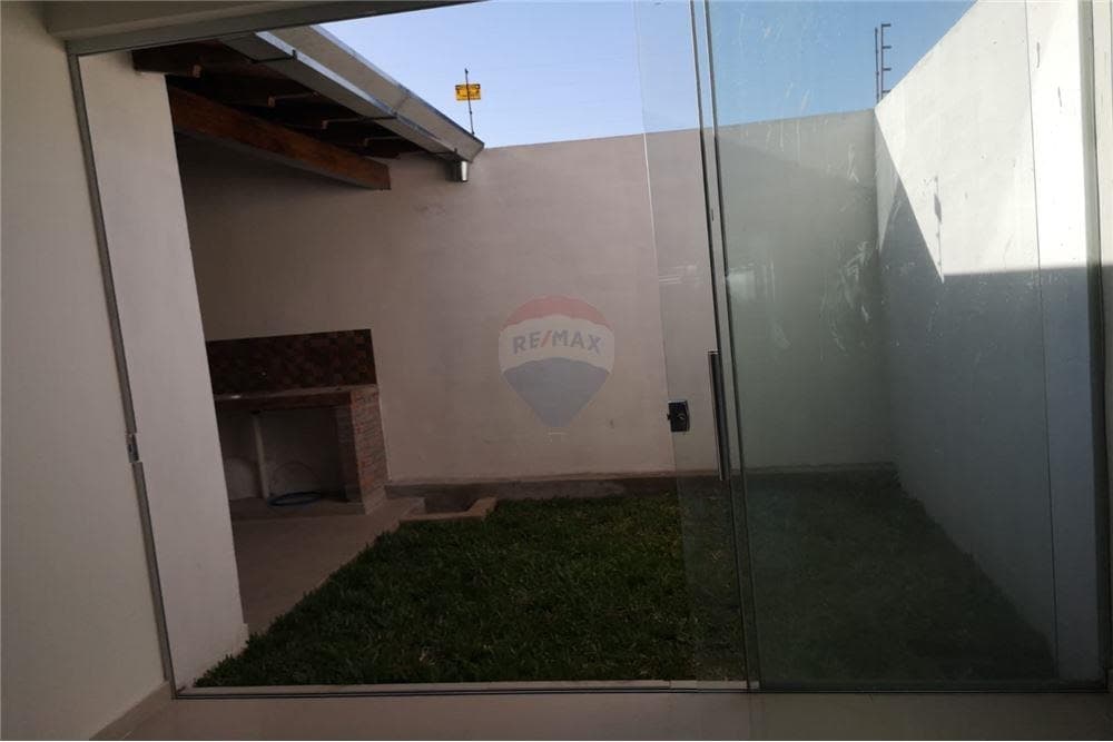 Duplex en Villa Elisa, zona 3 bocas — foto 2