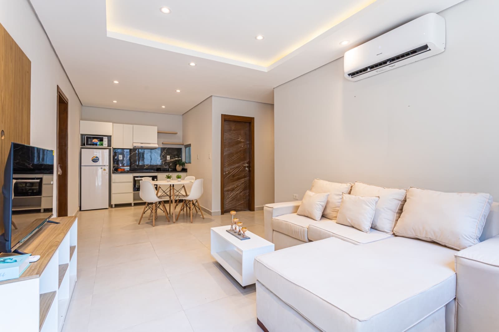hermoso Duplex en Luque Barrio cerrado Los castaños — foto 3