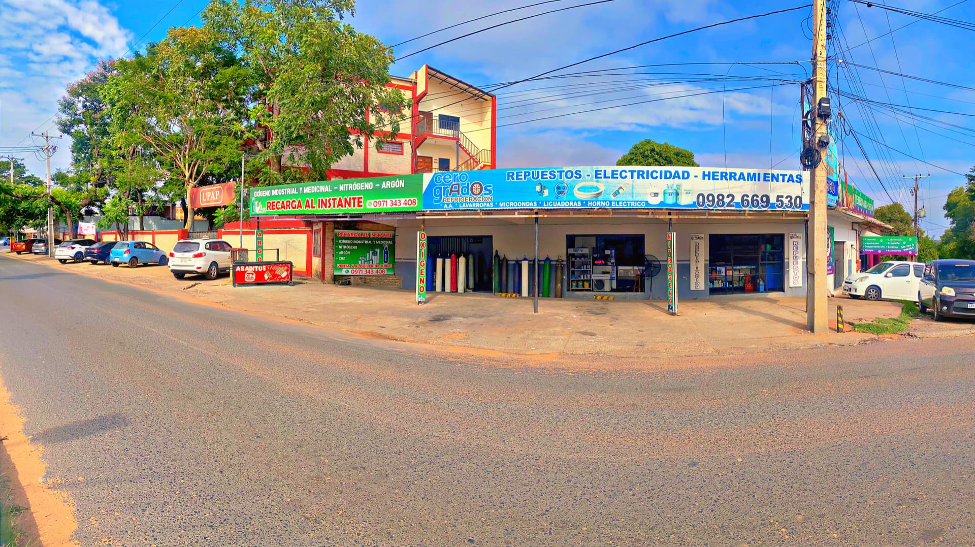 local comercial en esquina en Villa Elisa, foto 4