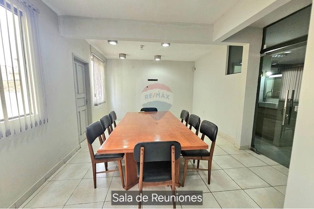 Oficina comercial en alquiler - san roque, foto 2