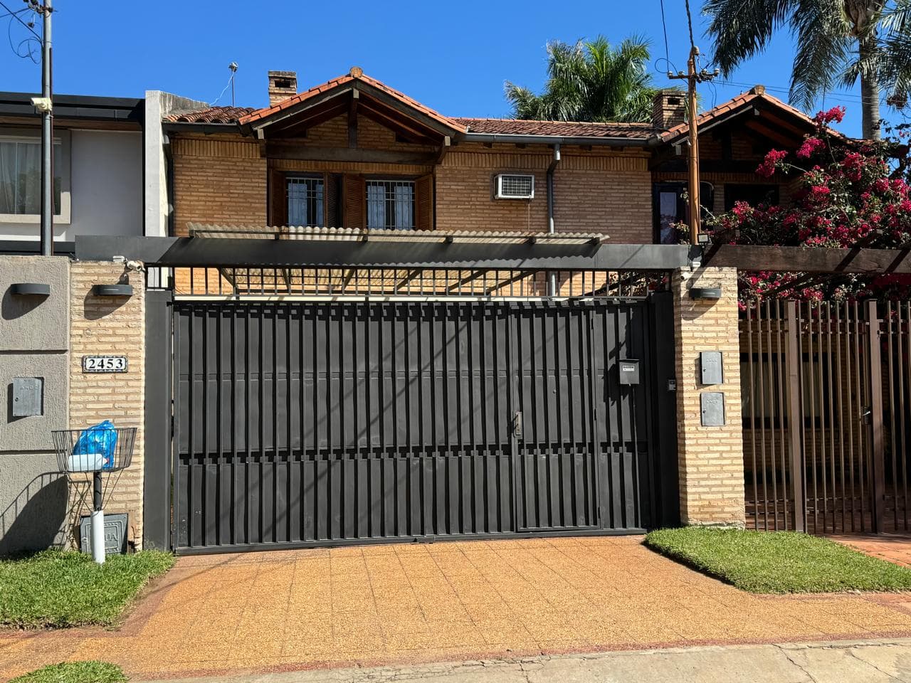 En venta – dúplex en barrio mburucuyá - clho7917305, foto 1