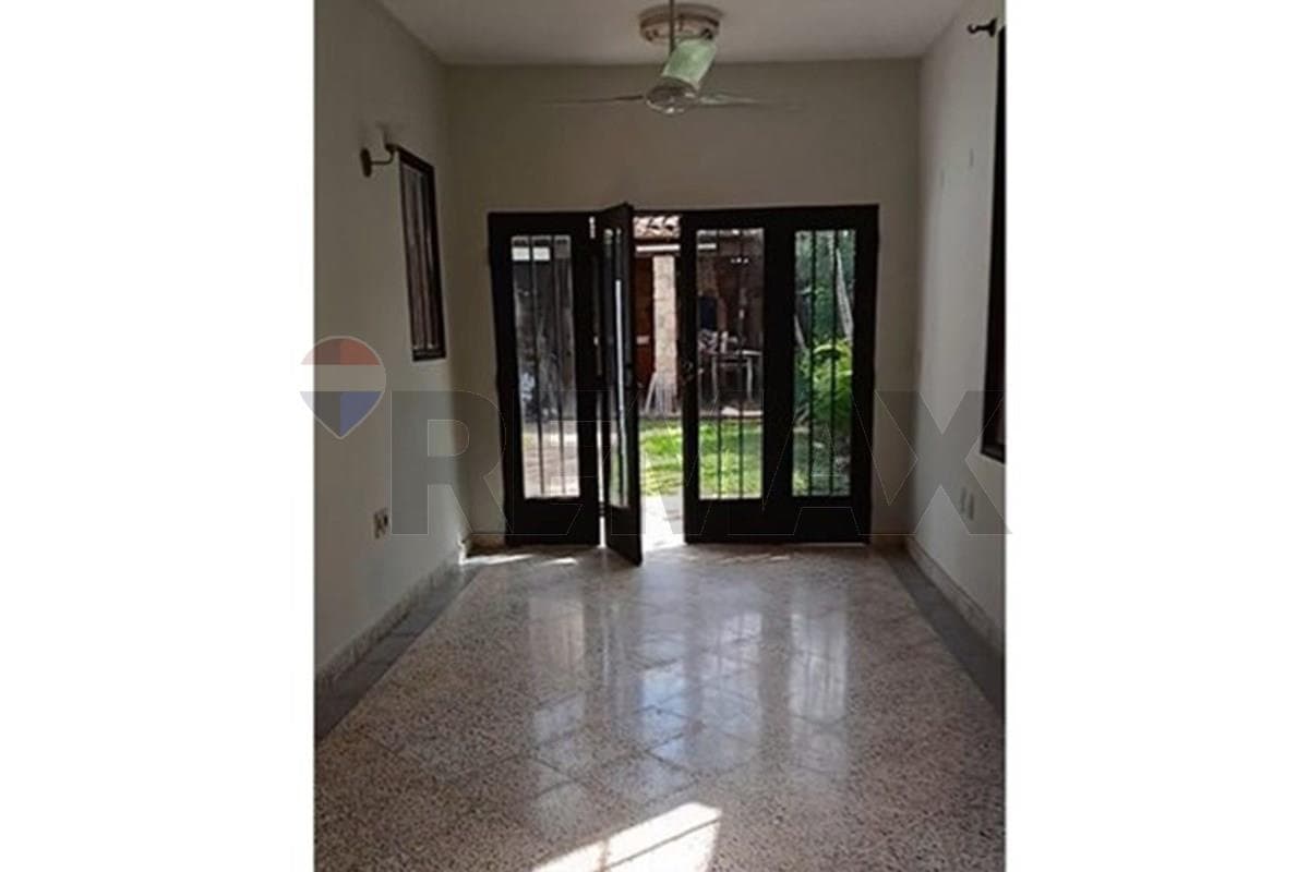 Casa Comercial en Alquiler| Villa Morra, foto 5