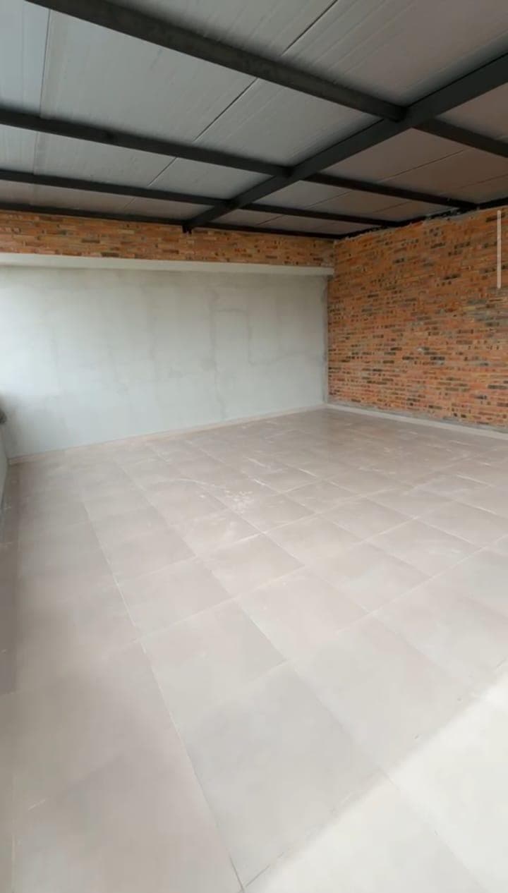 Tinglado en alquiler – Mariano Roque Alonso, zona puente remanso. 420 m², foto 3