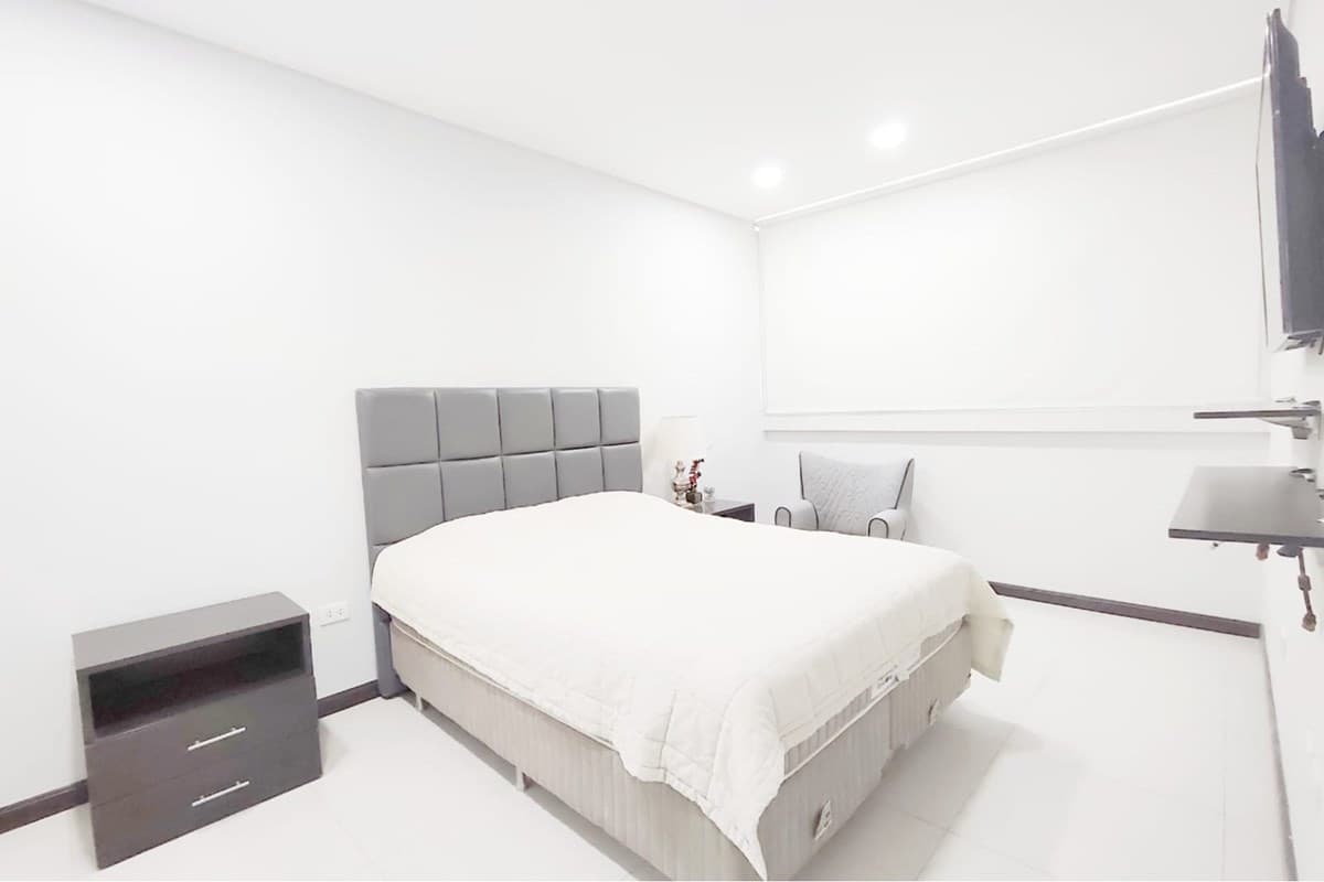 Departamento-Alquiler-Avda. Boggiani, Villa Morra, Asunción, foto 5