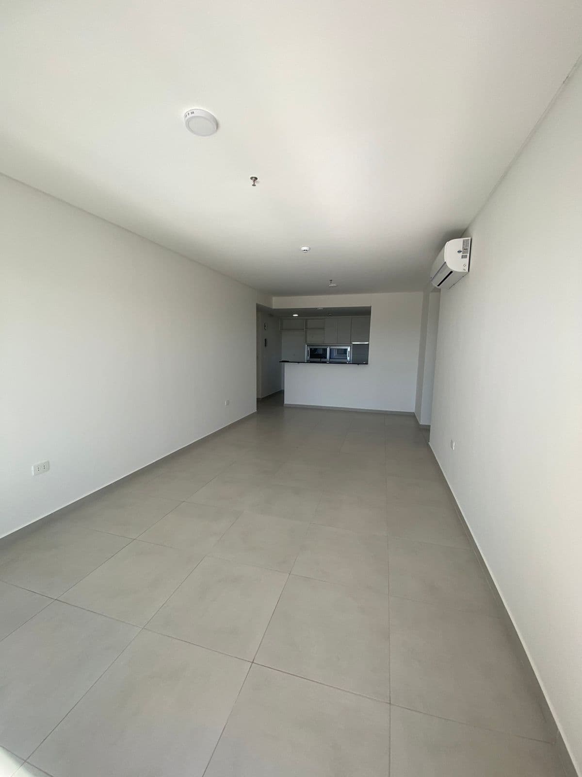 En alquiler departamento de 2 dormitorios. Zona boggiani, foto 1