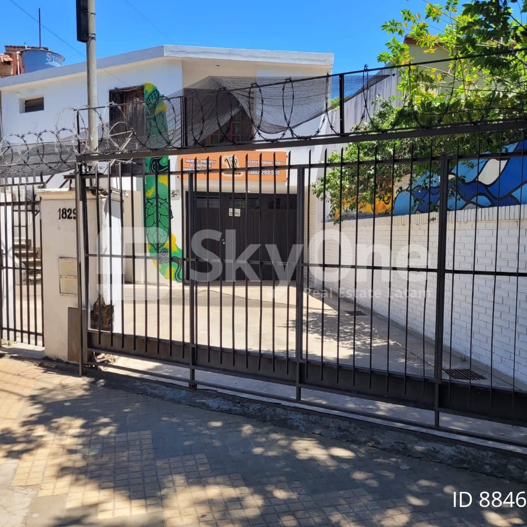 Tinglado en barrio Jara, foto 4