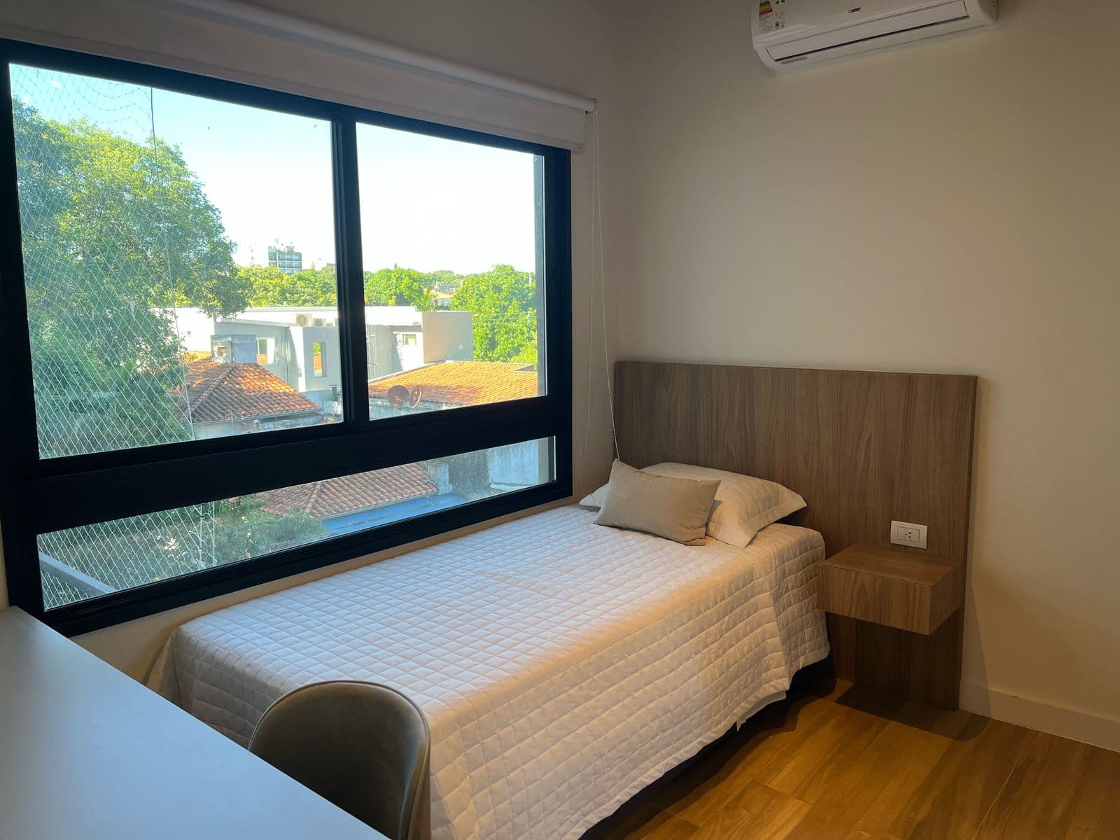 Departamento amoblado 2 dorm Villa Morra — foto 5