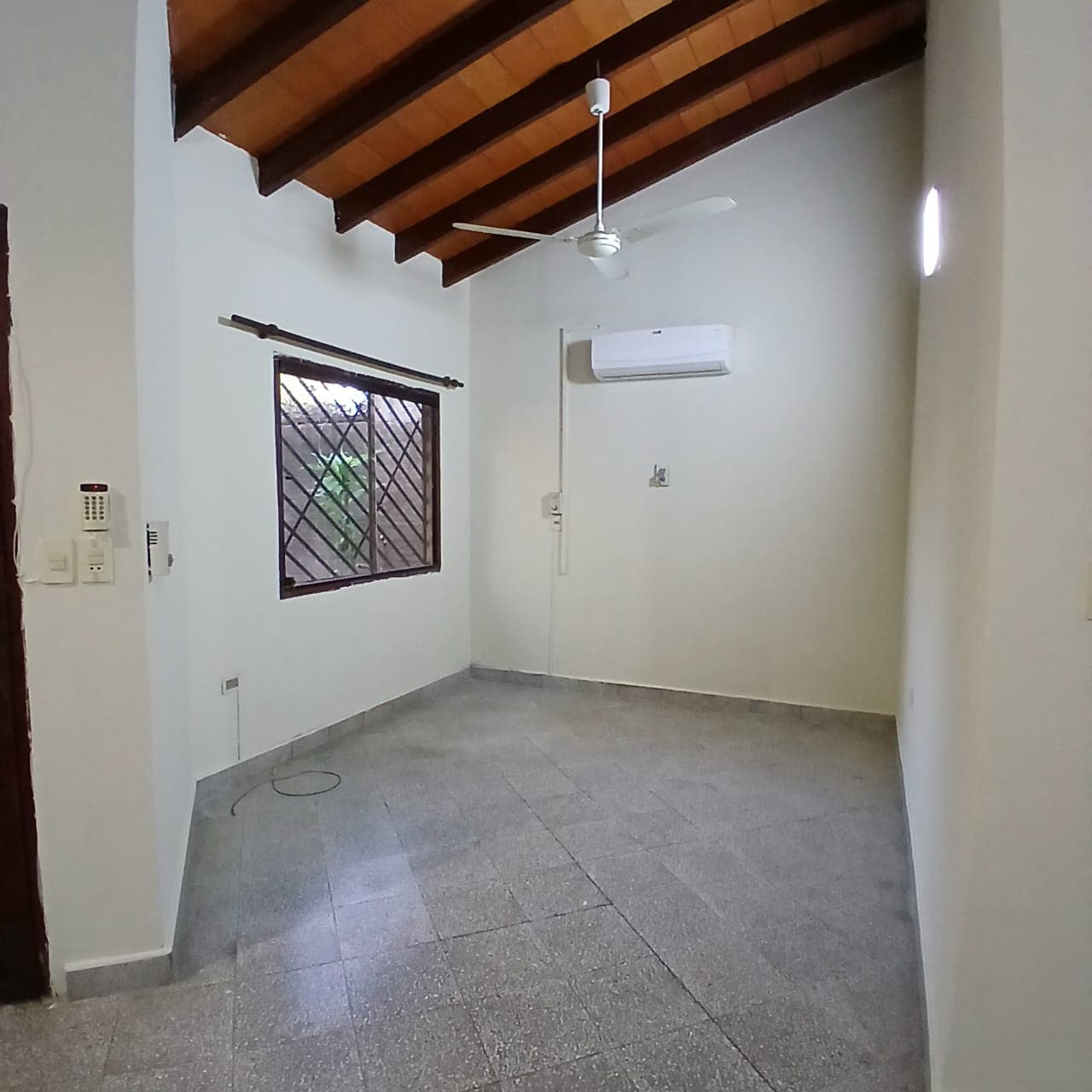 Casa en lambare — foto 3